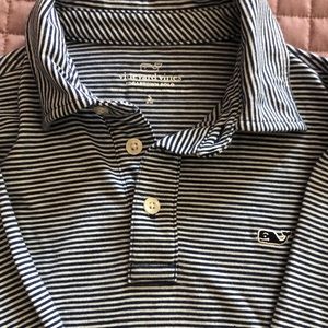 Great condition Vineyard Vines size 8-10.